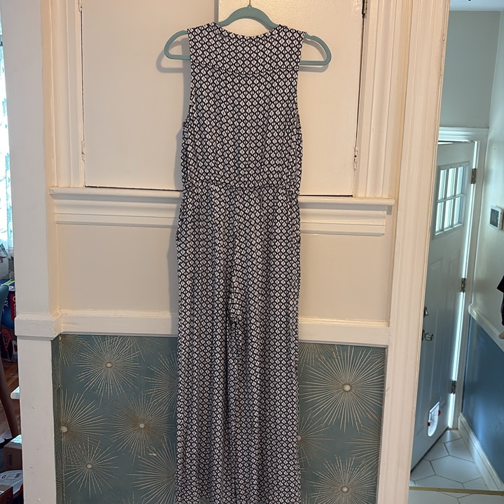 Skies Are Blue Navy & White Geometric Sleeveless Jumpsuit with Tie Waist. Size S - Picture 5 of 11
